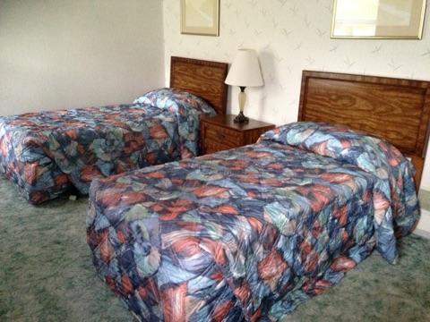 Eagle Village Resort Бушкил Екстериор снимка